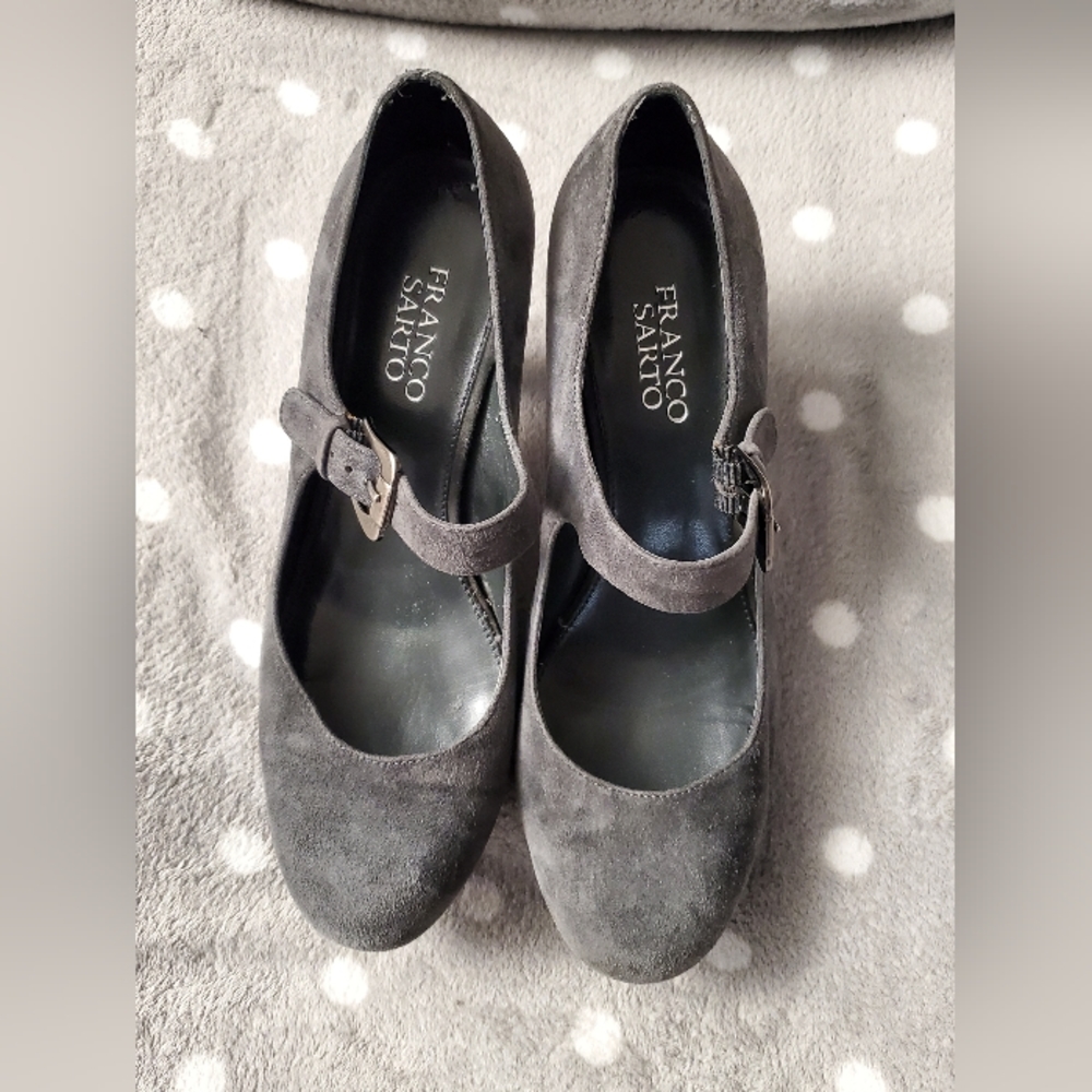 Franco Sarto, dark grey size 8.5, pump
